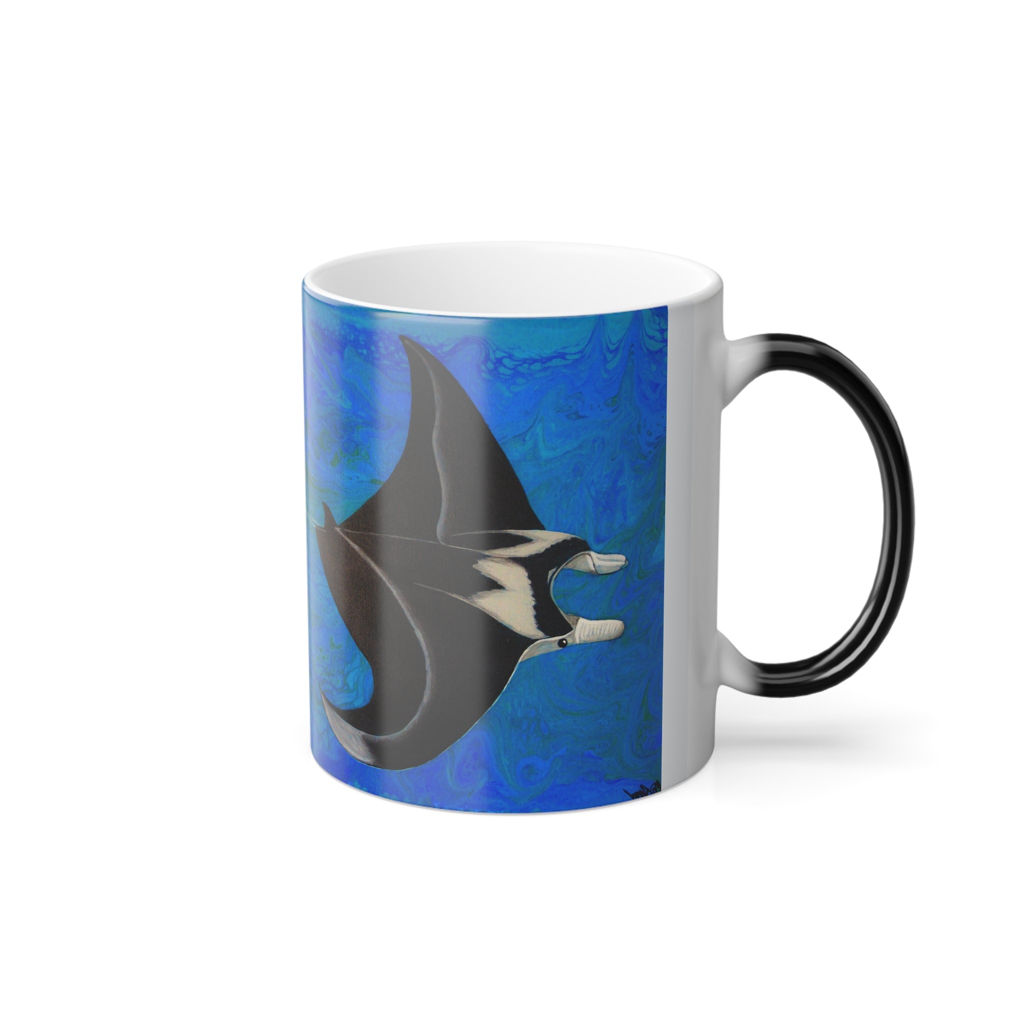 Mug with a manta ray design on a blue abstract background