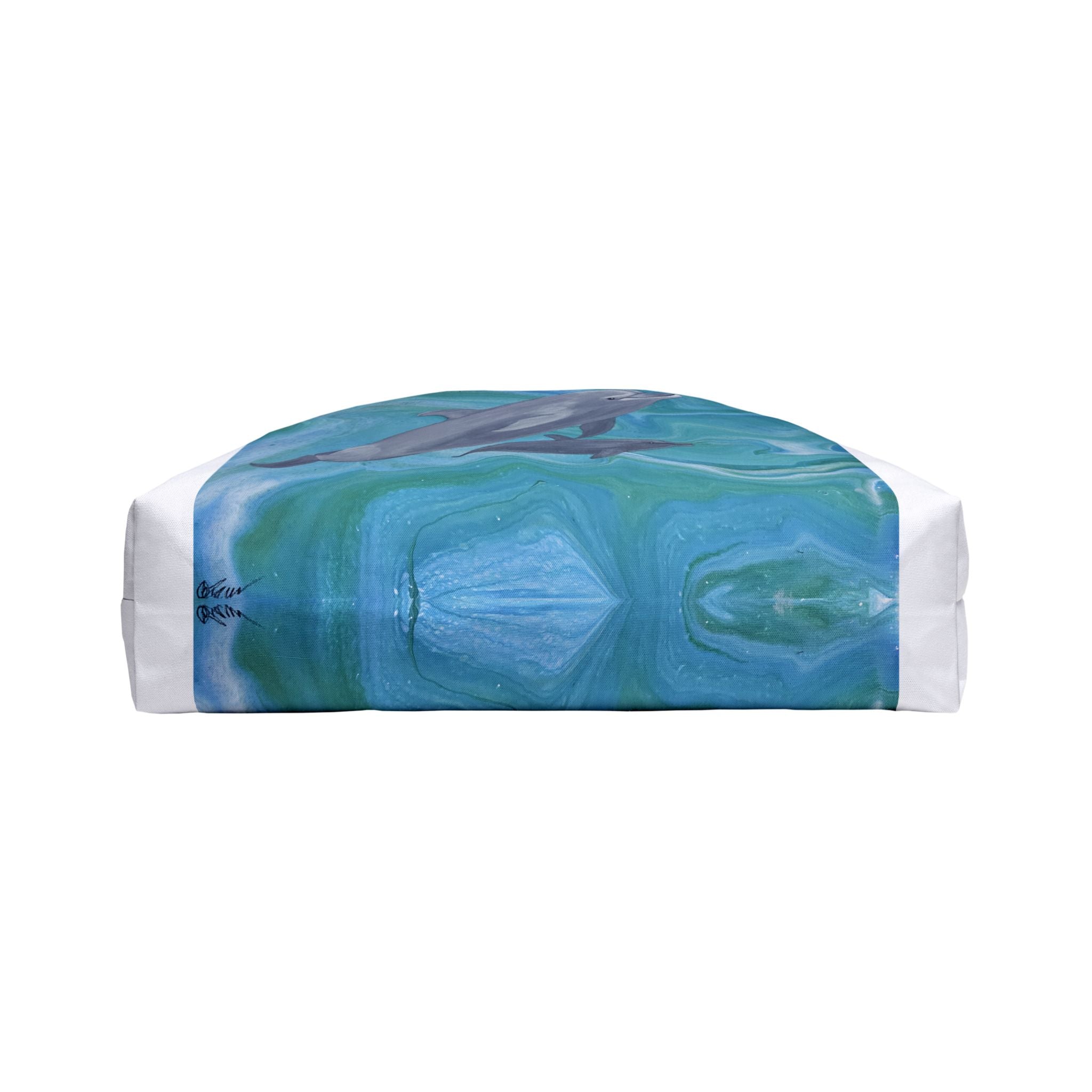 Marble-patterned bottom of bag with blue accents on a white background